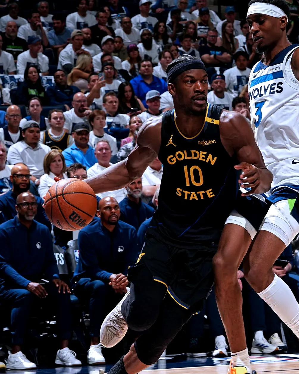 纽约尼克斯发布备战花絮，清晨单刀错失，NBA季后赛任务艰巨，球队文化再被提及的简单介绍